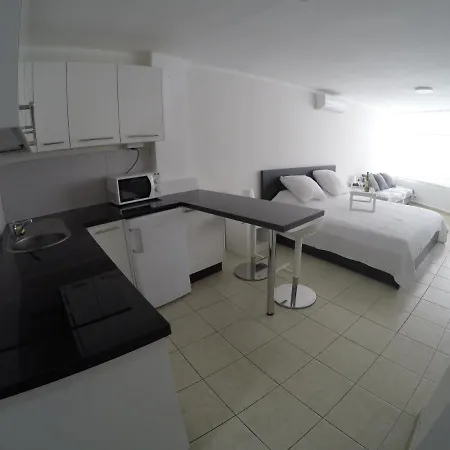 Cristianos Apartment *