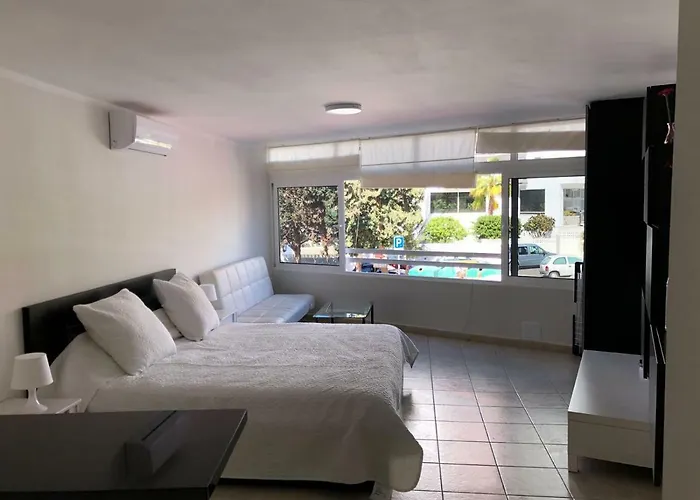 Cristianos Apartment