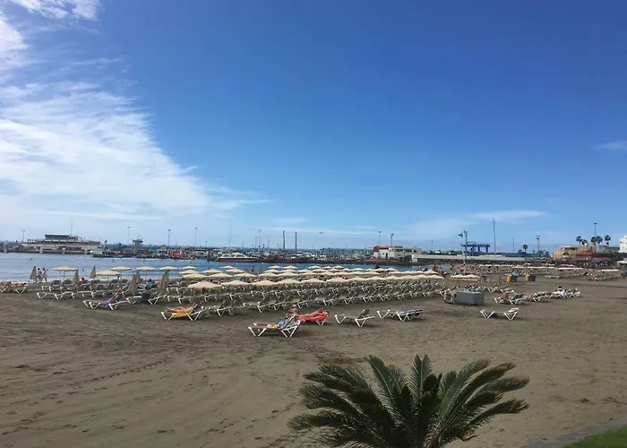 Cristianos Apartament *