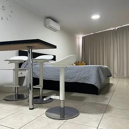 Apartament Cristianos *